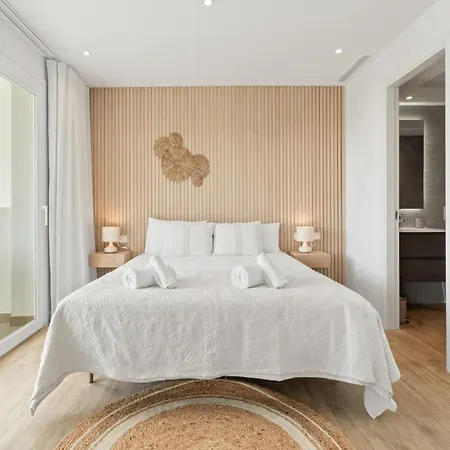 Alcazaba Lagoon Retreat For 4