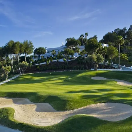 Alcazaba Lagoon Retreat For 4 *