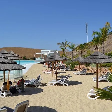 Alcazaba Lagoon Retreat For 4 Estepona