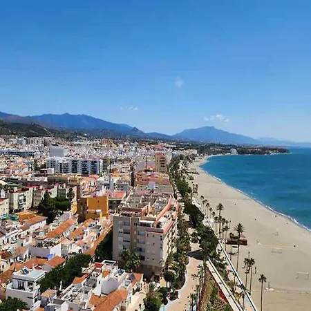 Alcazaba Lagoon Retreat For 4 Estepona