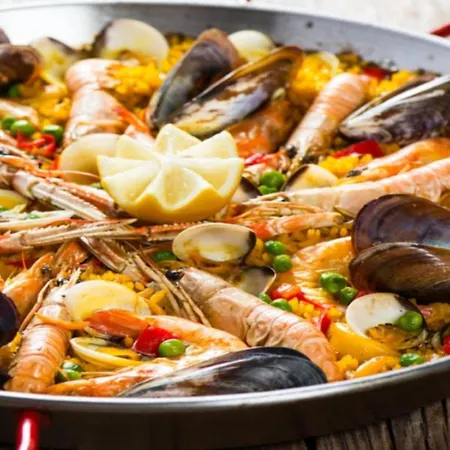 Alcazaba Lagoon Retreat For 4 * Estepona